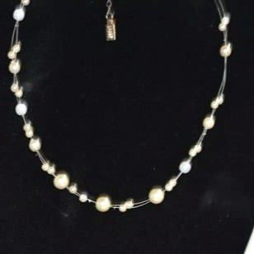 1928 Illusion Double Strand Fax Cream Pearl Silver Tone Wire Charming Necklace